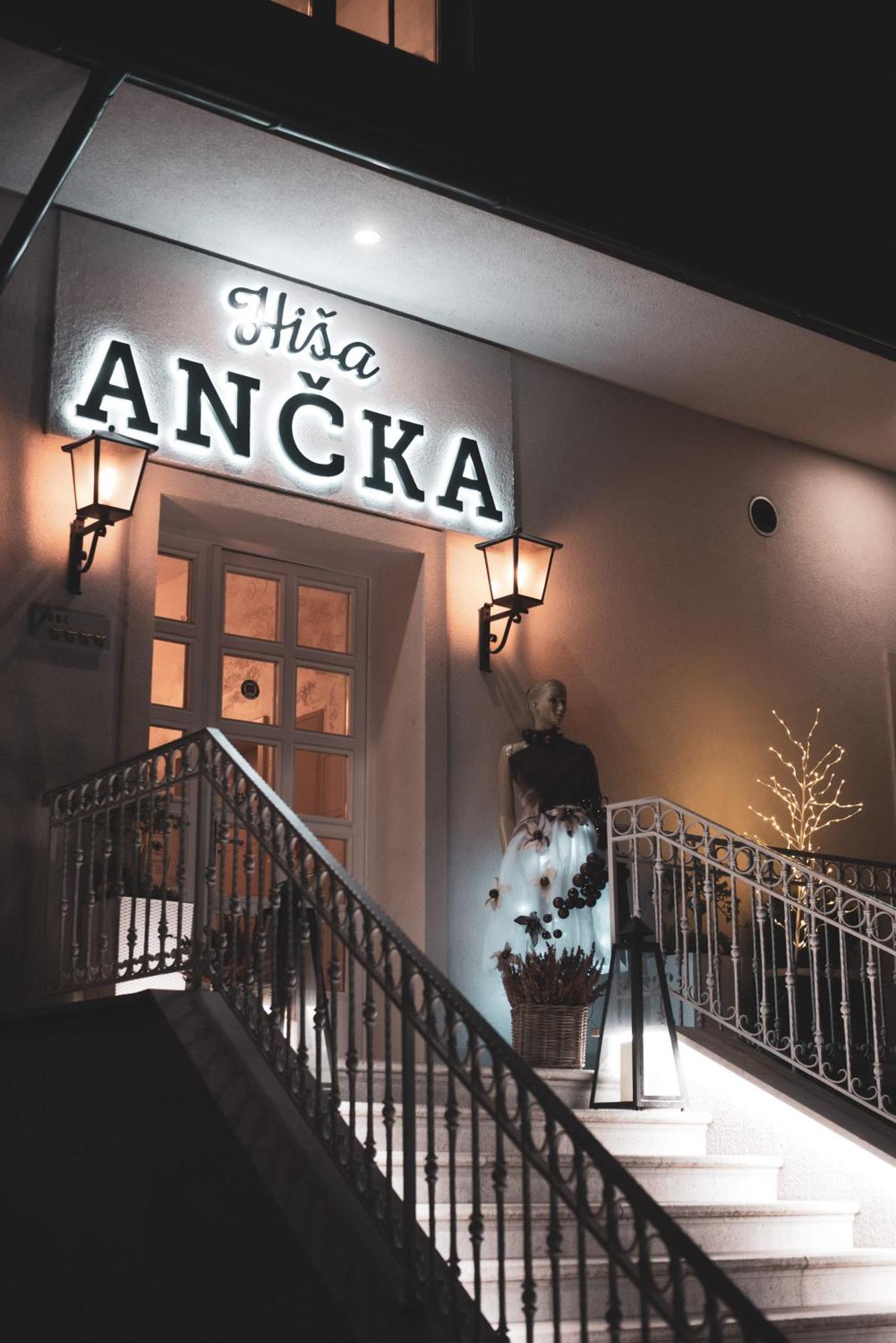 Hisa Ancka, Boutique Hotel & Maja Rooms Slovenj Gradec Buitenkant foto